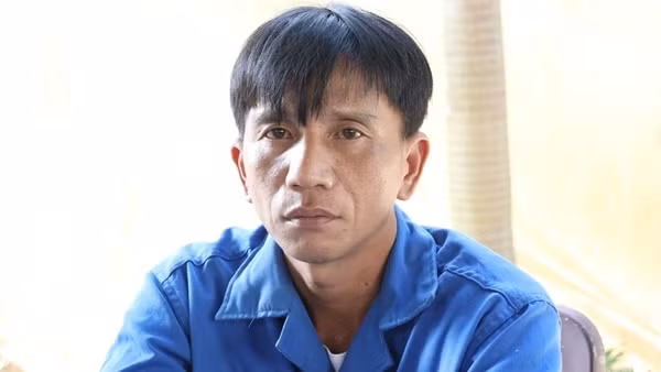 Người phụ nữ bị giật dây chuyền mưu trí kéo ngã tên cướp