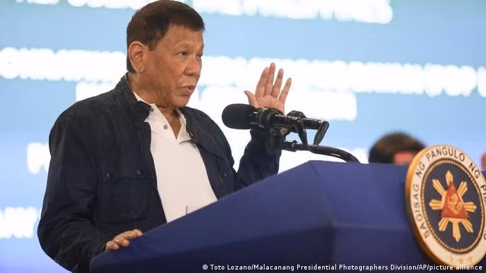 Tổng thống Duterte: 