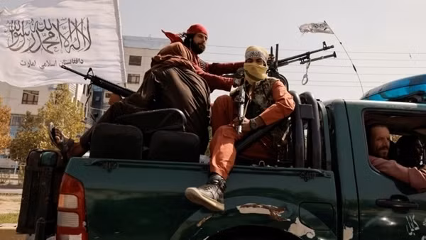 Taliban quyết không hợp tác chống IS cùng Mỹ ảnh 2