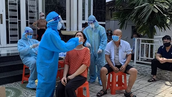 Đại học Huế có tân Giám đốc ảnh 3