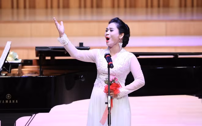 nghệ sĩ opera đào tố loan.jpg -0