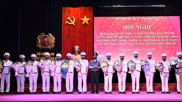 Xây dựng lực lượng Cảnh vệ đến năm 2025 cách mạng, chính quy, tinh nhuệ và hiện đại
