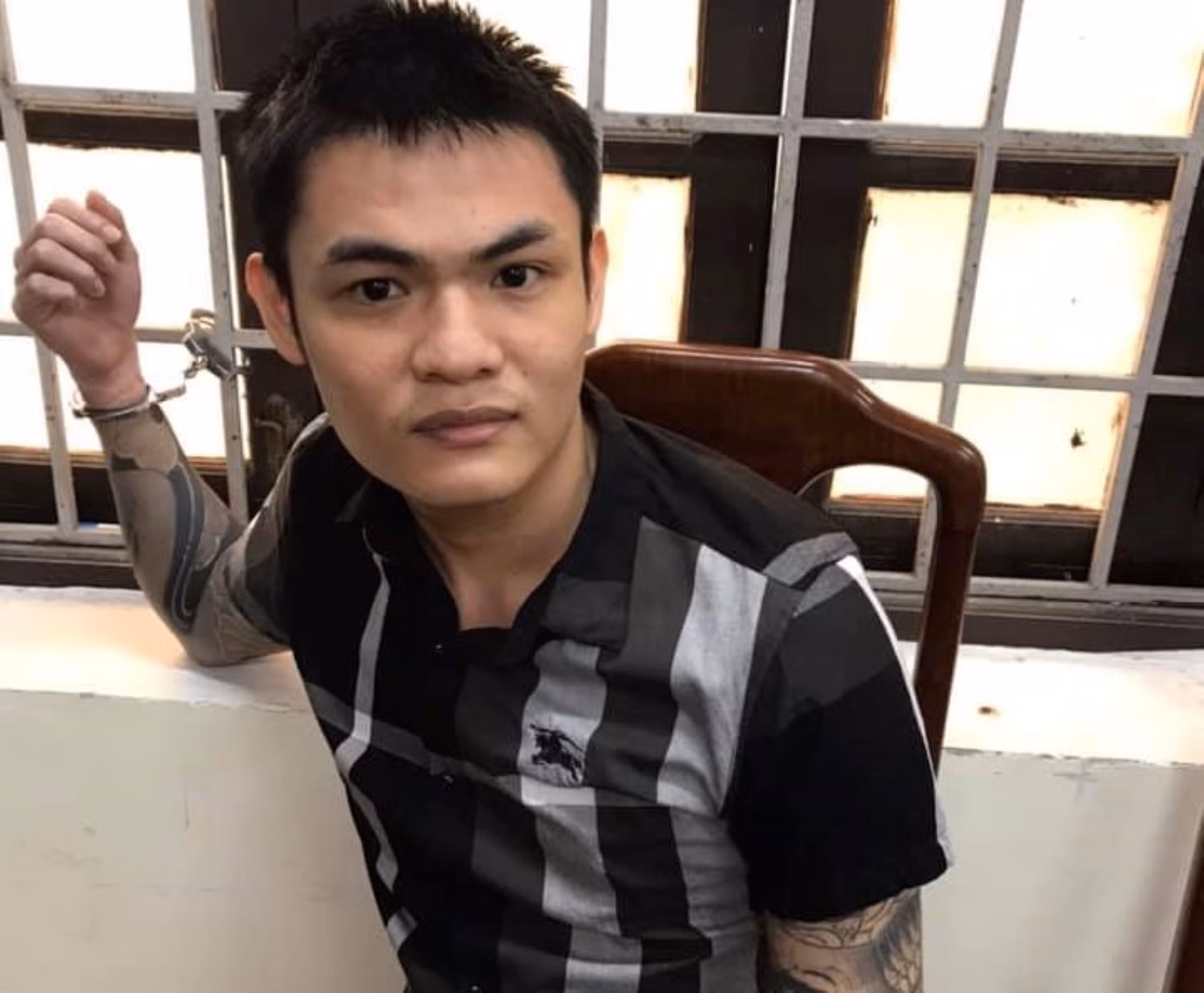 Chạy hàng trăm cây số từ Bình Định ra Huế trốn truy nã vẫn “sa lưới” -0