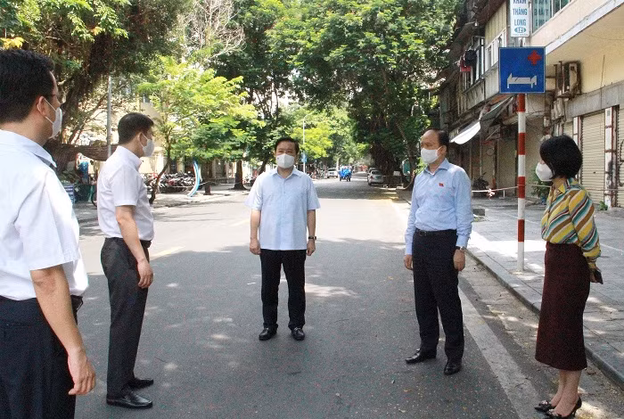 Dự kiến sẽ đưa trên 1 nghìn người liên quan bệnh việnh Việt - Đức đi cách ly tập trung tại huyện Thạch Thất -0