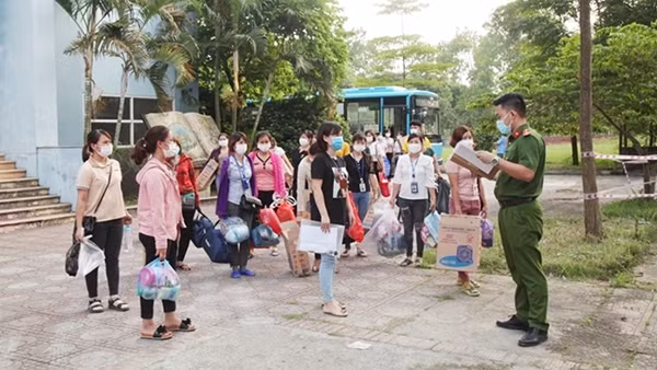 Hỗ trợ một cách nhanh nhất, tốt nhất, hiệu quả nhất cho người lao động ảnh 2