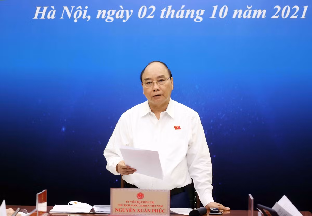 Chủ tịch nước: Cần tạo thuận lợi cho di chuyển hàng hóa, con người để khôi phục sản xuất -0