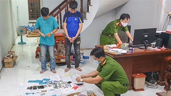 Người từ vùng xanh vào Vĩnh Phúc không cần giấy xét nghiệm SARS-CoV-2 ảnh 5