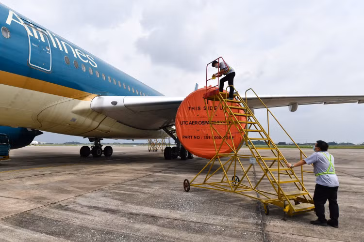 Mục sở thị việc bảo dưỡng 