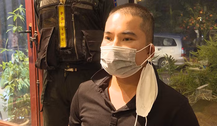 Triệt phá băng nhóm tội phạm núp bóng doanh nghiệp chuyên lừa đảo và cho vay lãi nặng -0