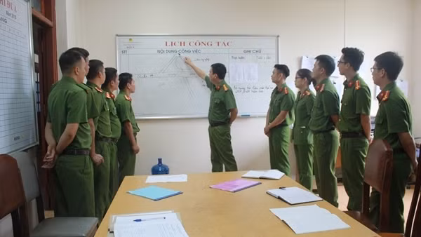 Phong_Canh_sat_hinh_su_trien_kha-1633656614234.JPG