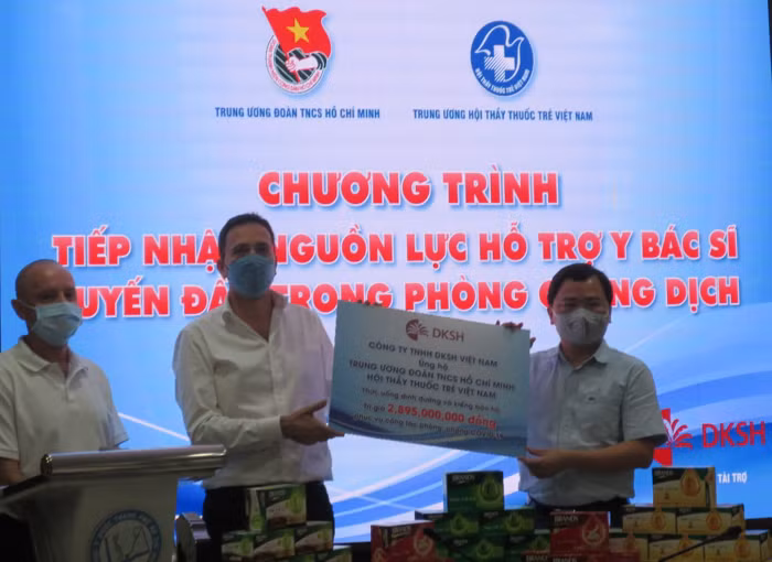 Tiếp sức 