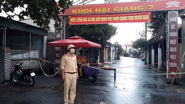 Công an thị xã Cửa Lò nỗ lực phòng chống dịch COVID-19