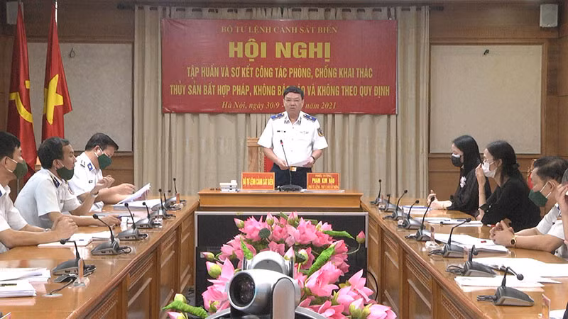Cảnh sát biển tập huấn phòng, chống khai thác thủy sản bất hợp pháp -0