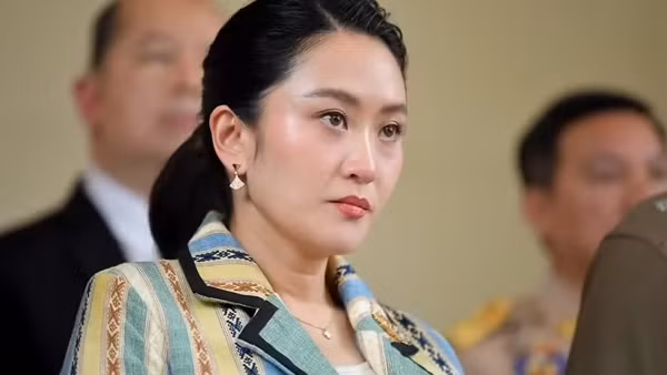 Biểu tình lan rộng ở Thái Lan, chính phủ của bà Shinawatra gặp nhiều khó khăn