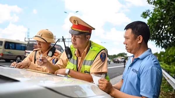 Quyết liệt xử lý 4 nhóm hành vi vi phạm trên các tuyến cao tốc