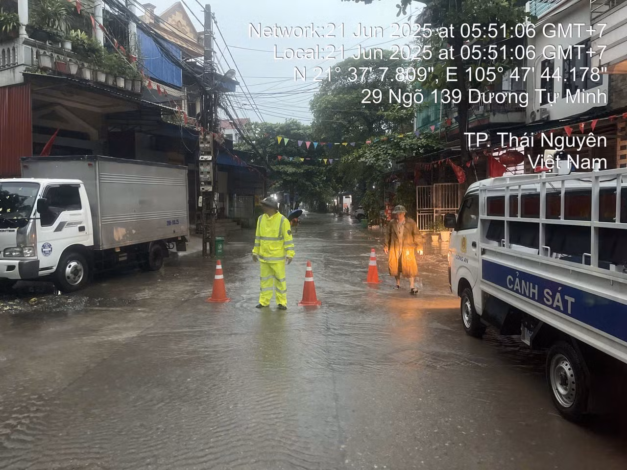 Công an tỉnh huy động trên 1.000 CBCS tham gia ứng phó thiên tai -1