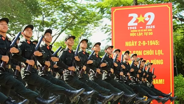Sự động viên kịp thời trên thao trường A80