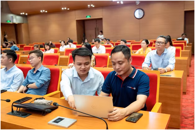 Triển khai tập huấn dịch vụ công trực tuyến theo mô hình chính quyền địa phương 2 cấp -0