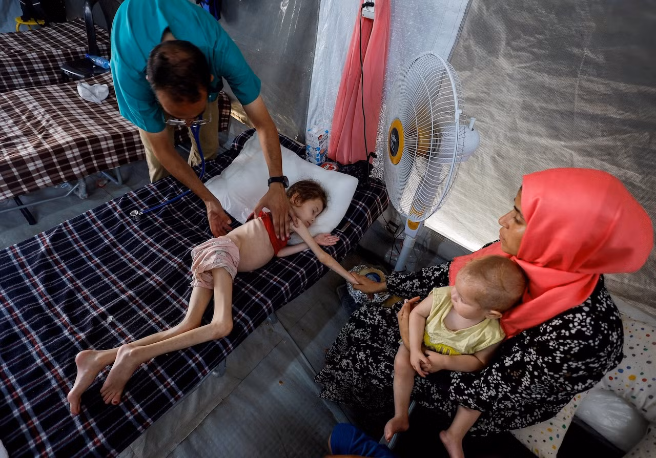 Khủng hoảng nhân đạo ở Gaza: Nhiều trẻ em thiệt mạng vì suy dinh dưỡng giữa cuộc bao vây của Israel -0