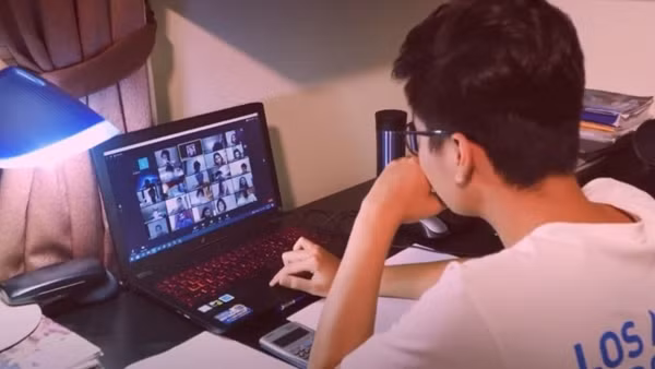 Hà Nội thêm 6 quận cho học sinh lớp 6 và 12 học trực tuyến ảnh 3