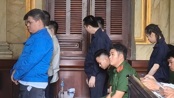 Tuyên án tử hình kẻ sát hại nhân viên quán karaoke
