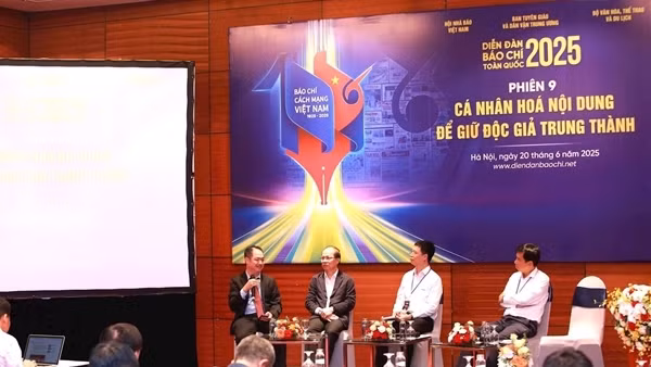 Cá nhân hóa nội dung để thu hút bạn đọc là xu hướng tất yếu của báo chí