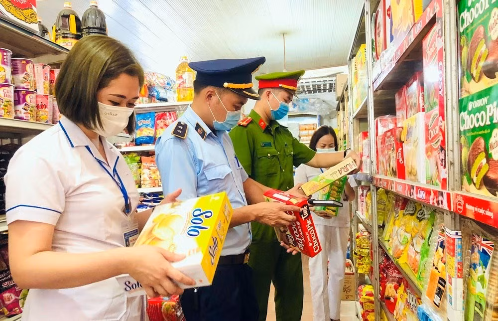 Phát hiện nhiều trường hợp gian lận thương mại, hàng giả -0