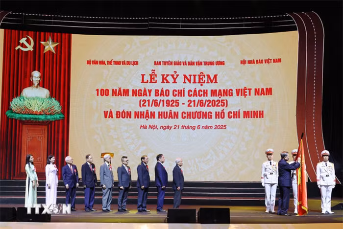 Tổng Bí thư: Báo chí cách mạng Việt Nam phải tiếp tục vươn mình mạnh mẽ, khẳng định vai trò tiên phong -0
