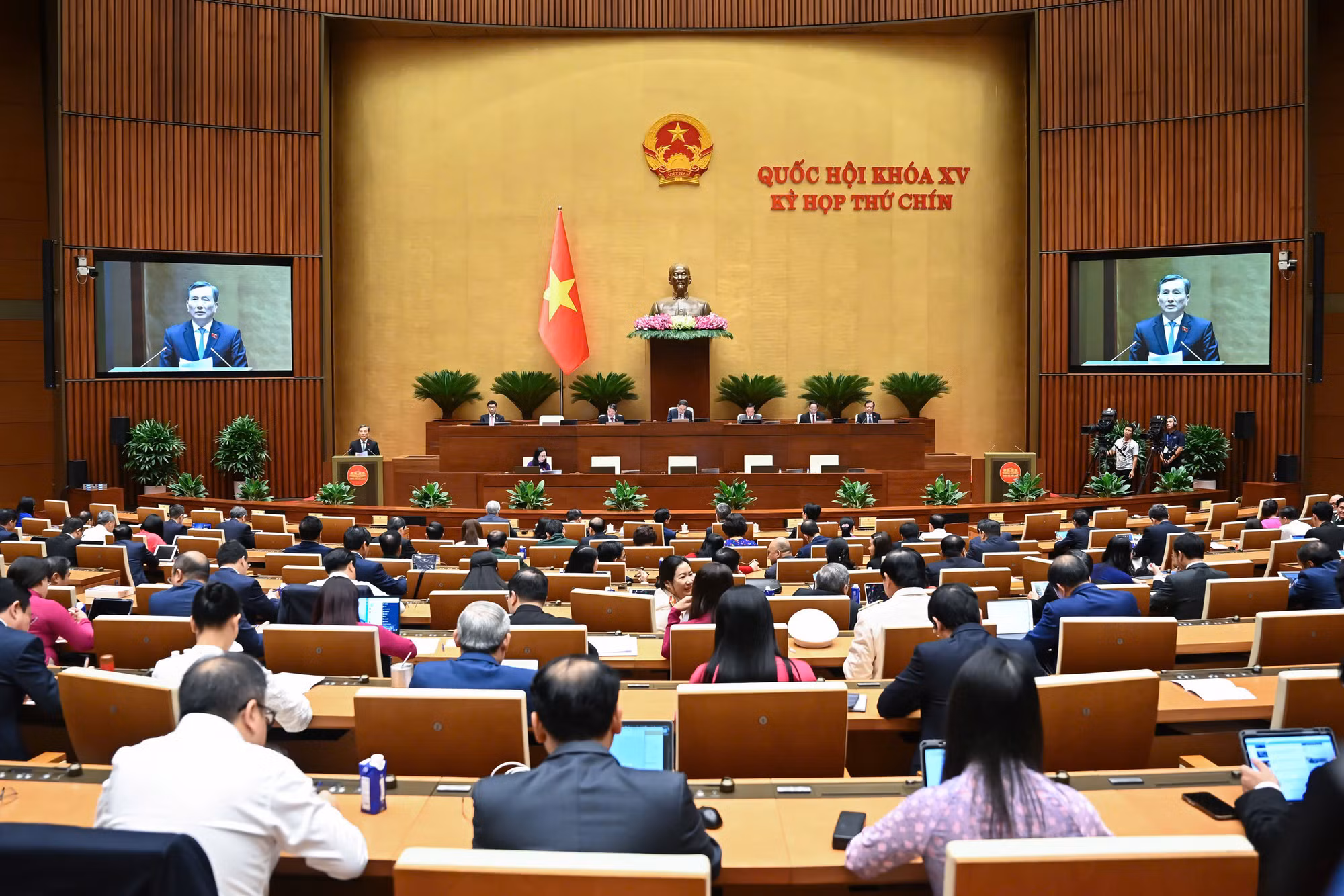 Phải đảm bảo quốc phòng, an ninh khi xây nhà máy điện hạt nhân. -0