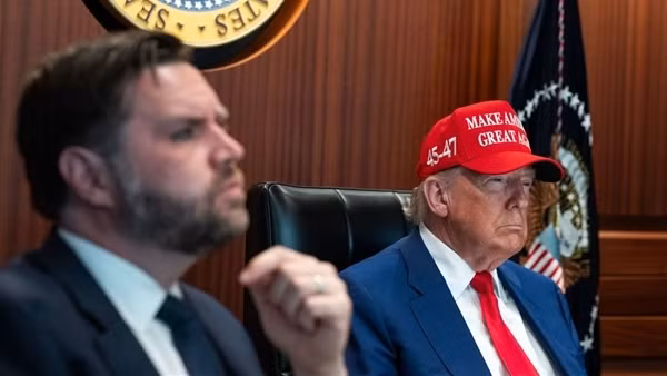 Tổng thống Mỹ Donald Trump thông báo ngừng bắn Iran-Israel