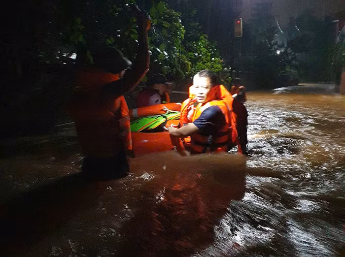 Lực lượng Công an Thái Nguyên triển khai các biện pháp ứng phó với mưa lớn, ngập lụt -0