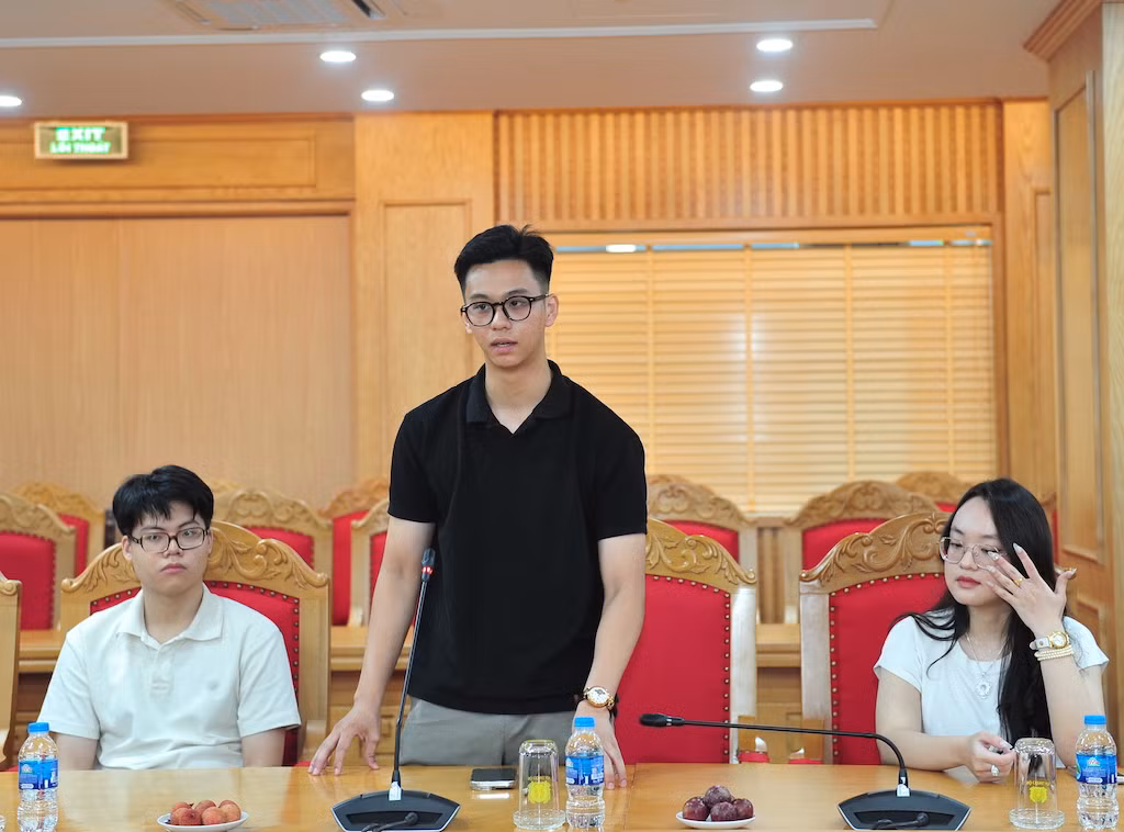 Gặp mặt con liệt sĩ, con thương binh CAND thăm quan, nghỉ dưỡng tại Liên bang Nga -2