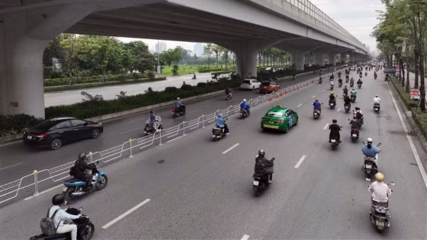 Phân làn giao thông: Kỳ vọng giải pháp căn cơ ngăn thói xấu