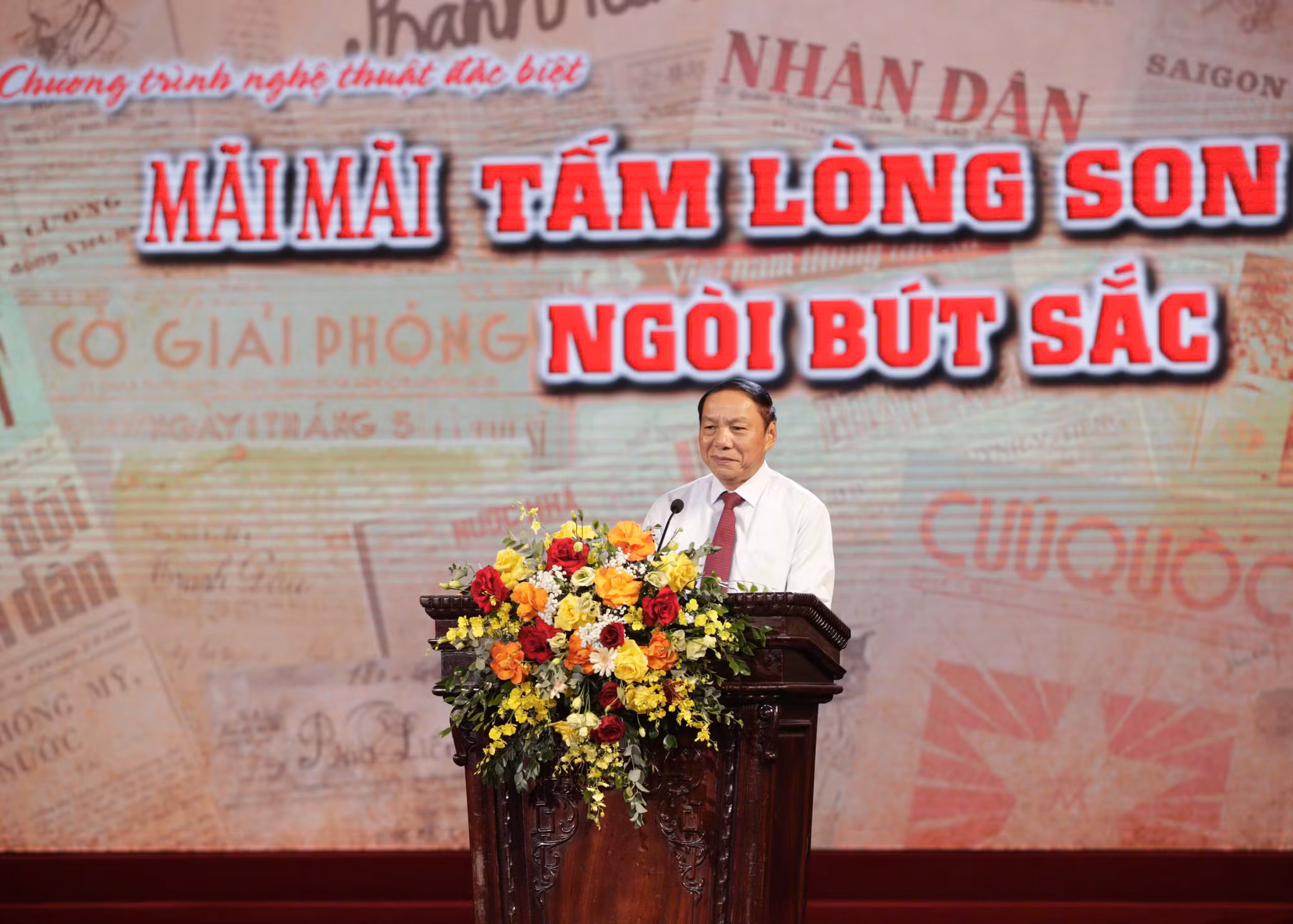 Tôn vinh người làm báo, tái hiện lịch sử Báo chí Cách mạng Việt Nam bằng nghệ thuật -0