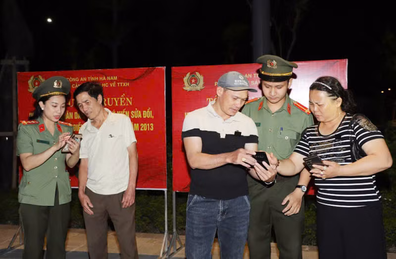 Năng lực cán bộ, dịch vụ công trở thành thước đo của chính quyền số (kỳ 2) -0
