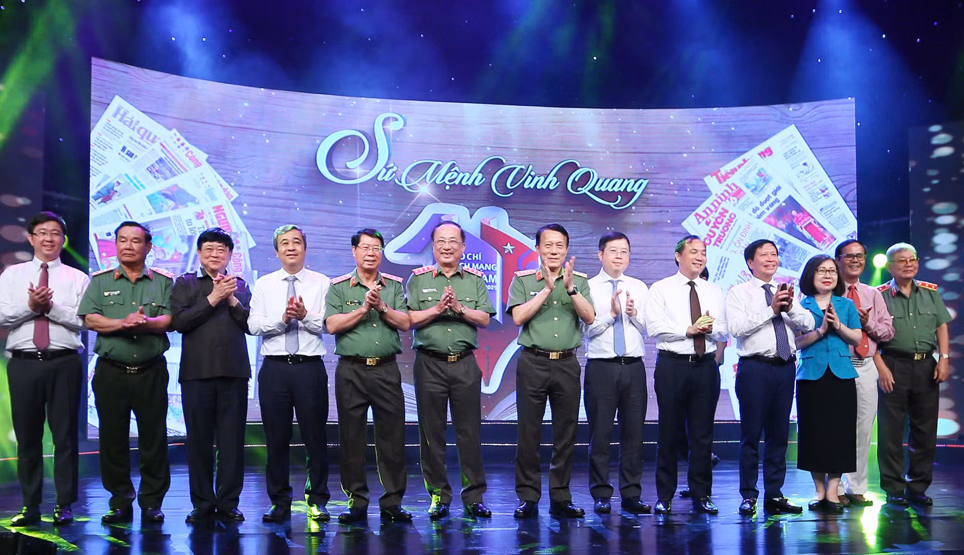  Báo chí CAND chung sức đồng lòng, đóng góp quan trọng vào sự nghiệp xây dựng và bảo vệ Tổ quốc -0
