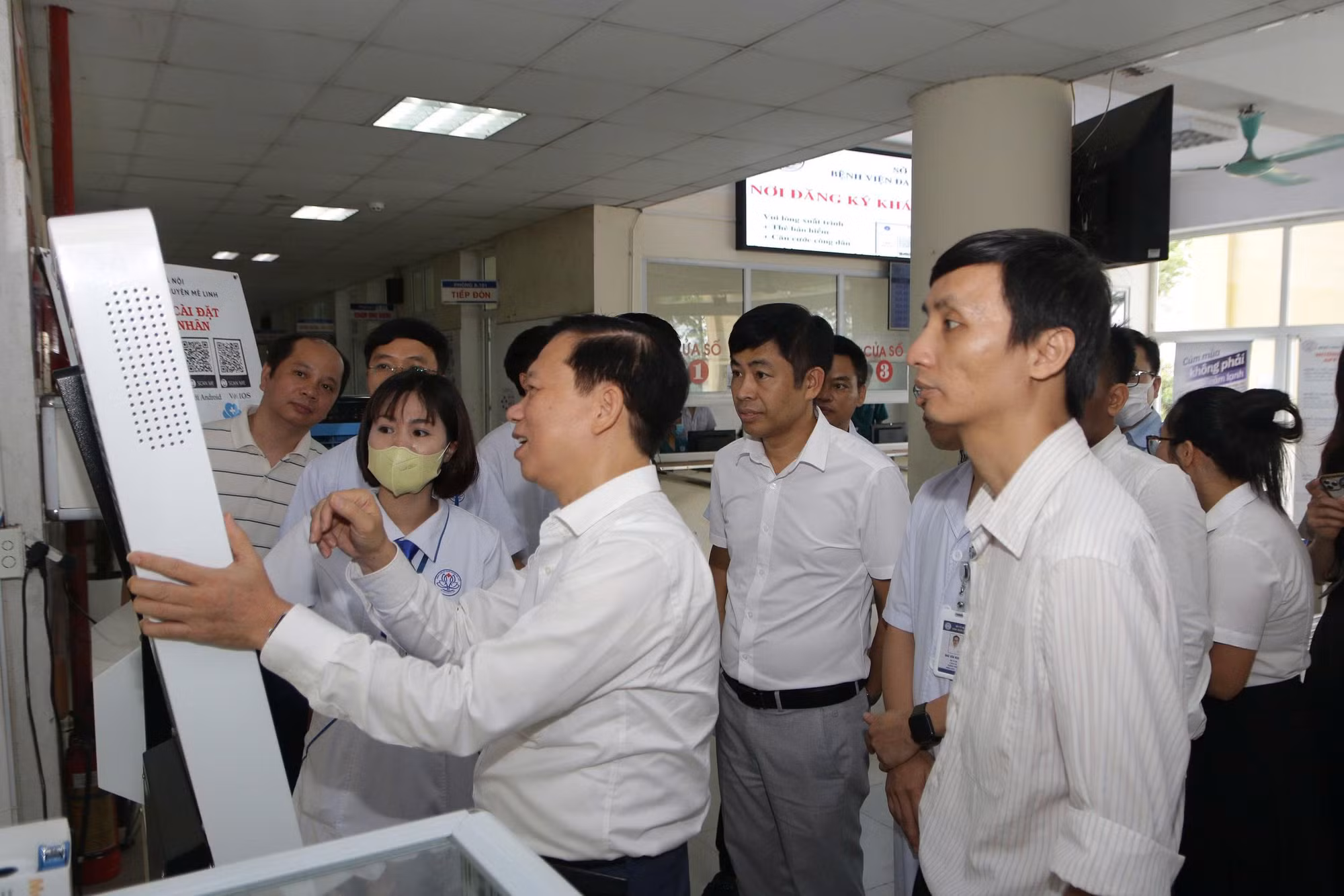 Hà Nội tăng tốc triển khai bệnh án điện tử -0