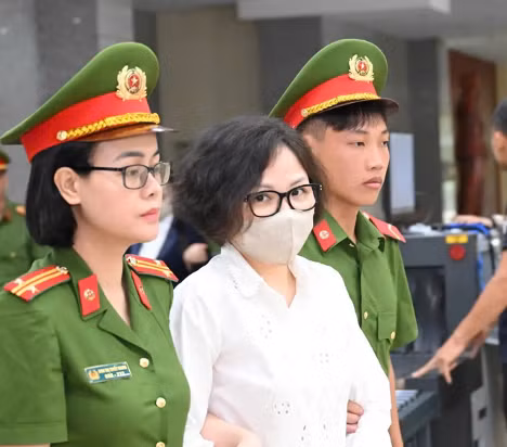 Cựu Chủ tịch FLC Trịnh Văn Quyết được giảm từ 21 năm xuống 7 năm tù -0