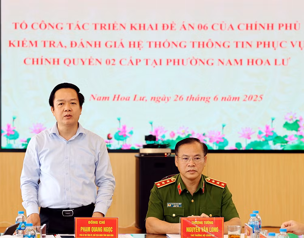 Thứ trưởng Bộ Công an kiểm tra, đánh giá hệ thống dịch vụ công 2 cấp tại tỉnh Ninh Bình&nbsp;sau khi hợp nhất -0