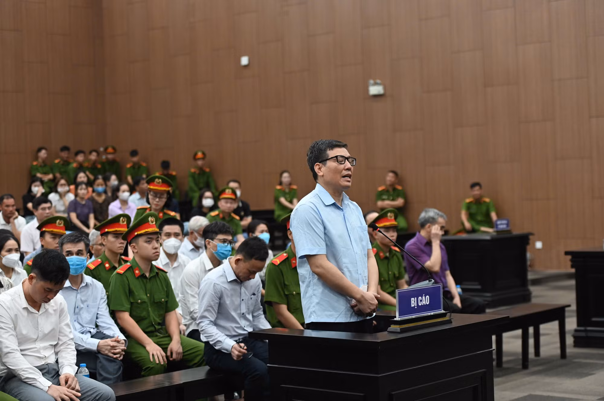 Nhiều cựu Bí thư Tỉnh ủy và cựu Chủ tịch UBND tỉnh hầu tòa trong vụ án ở Tập đoàn Phúc Sơn -0
