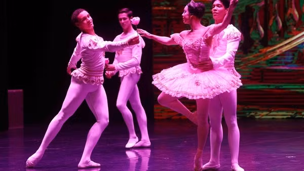 Ấn tượng di sản ballet Cuba trên sân khấu Nhà hát Hồ Gươm