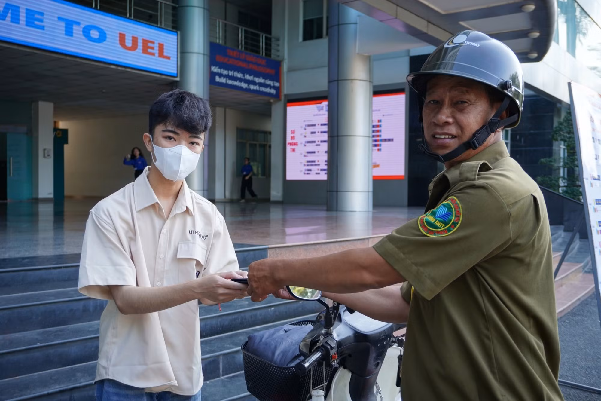 Thí sinh quên CCCD được hỗ trợ lấy chỉ trong thời gian ngắn -0