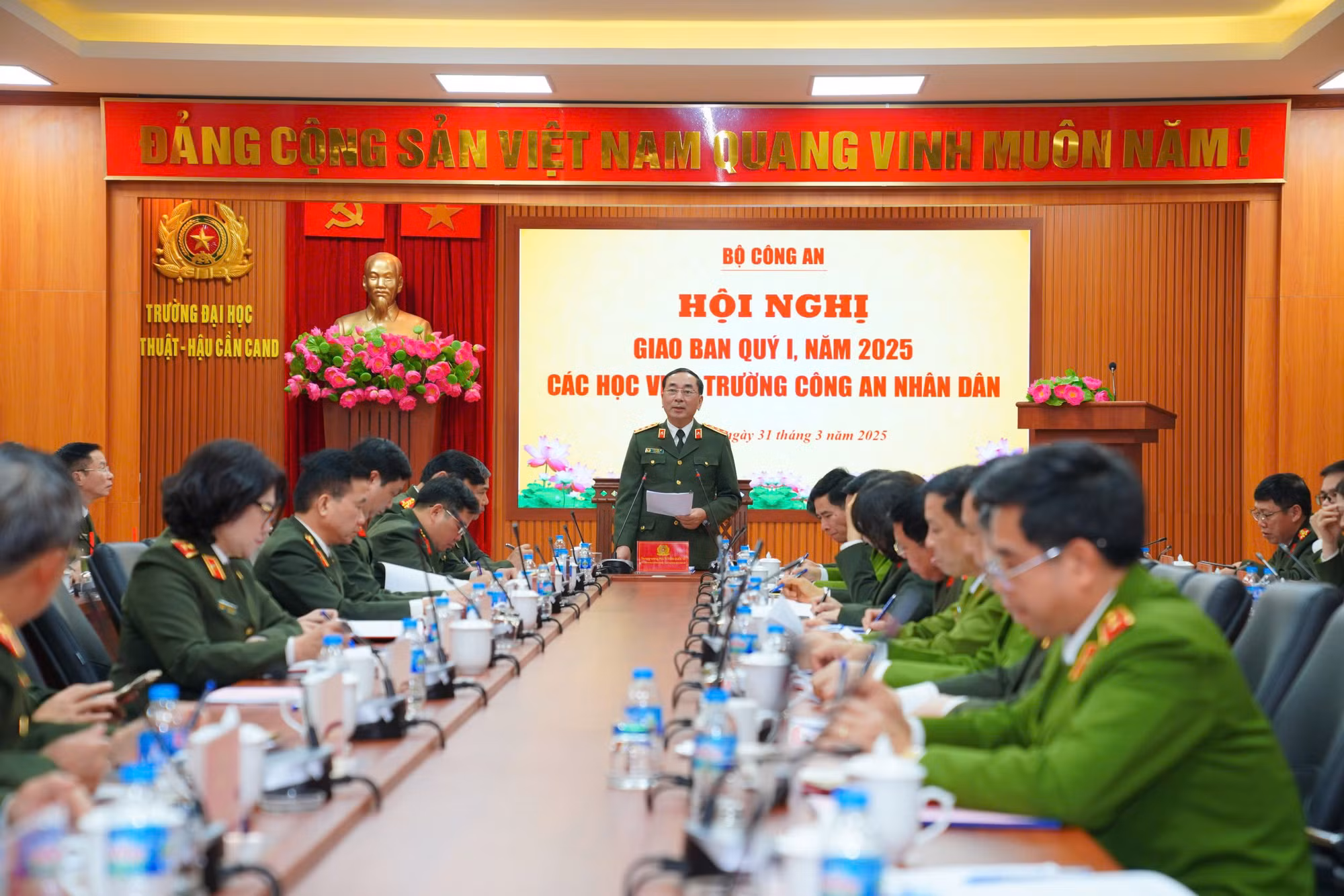 Đổi mới công tác đào tạo, bồi dưỡng cán bộ Công an phù hợp với mô hình tổ chức bộ máy mới -0