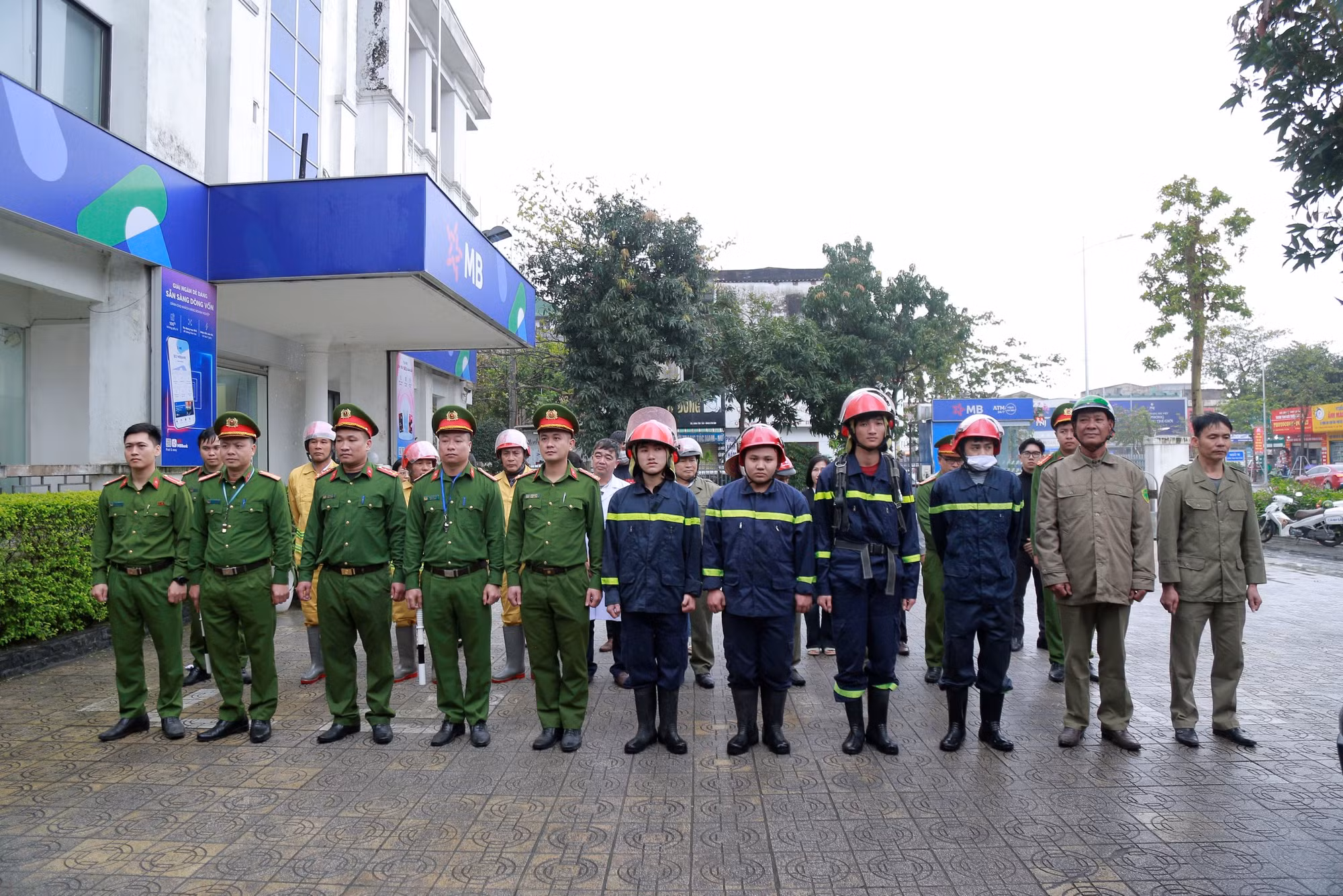 các lực lượng tham gia buổi diễn tập.jpg -0
