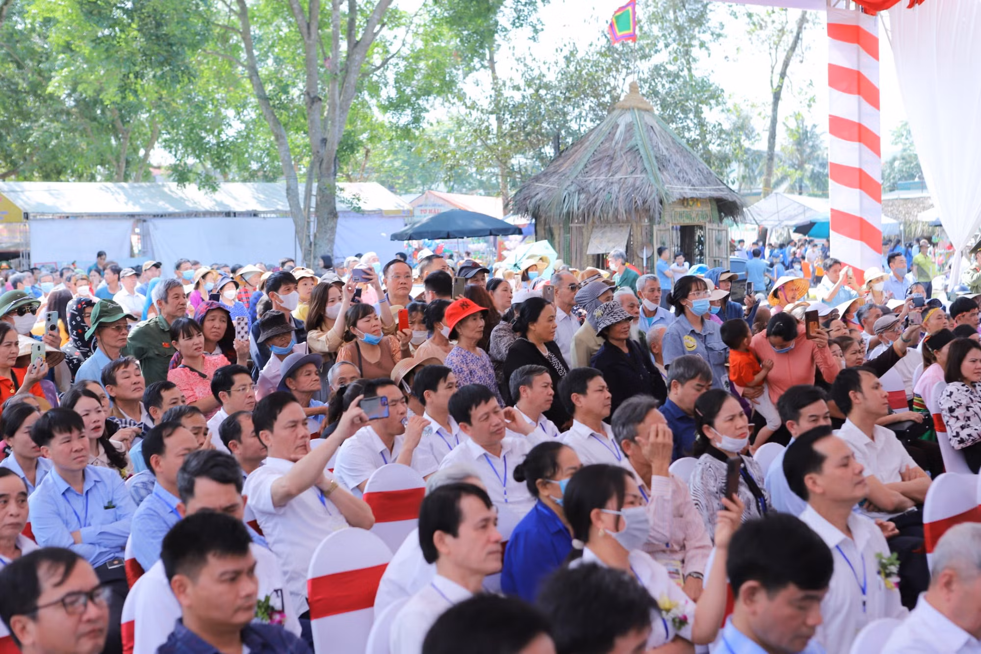 Lễ hội đền thờ Lê Hoàn được công nhận Di sản văn hóa phi vật thể Quốc gia -0