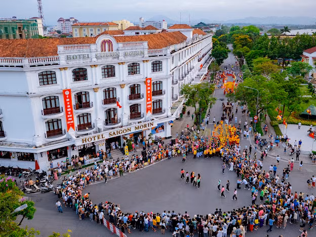 Sôi động lễ hội đường phố tại Festival Nghề truyền thống Huế -0