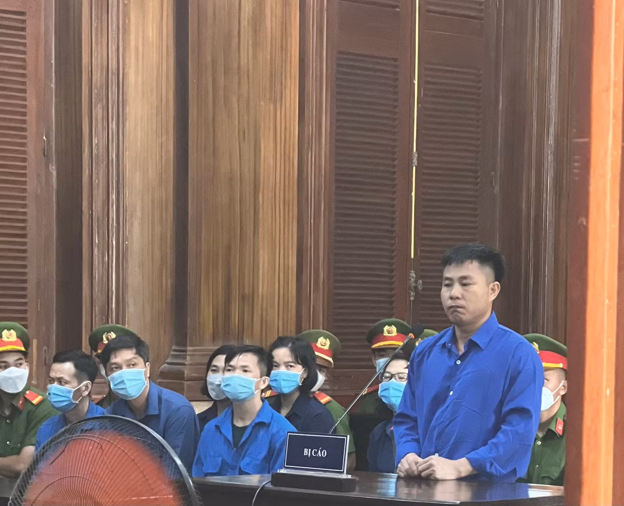 &nbsp;Hoạt động theo hình thức đa cấp Chủ tịch Công ty Gold Time hầu tòa -0