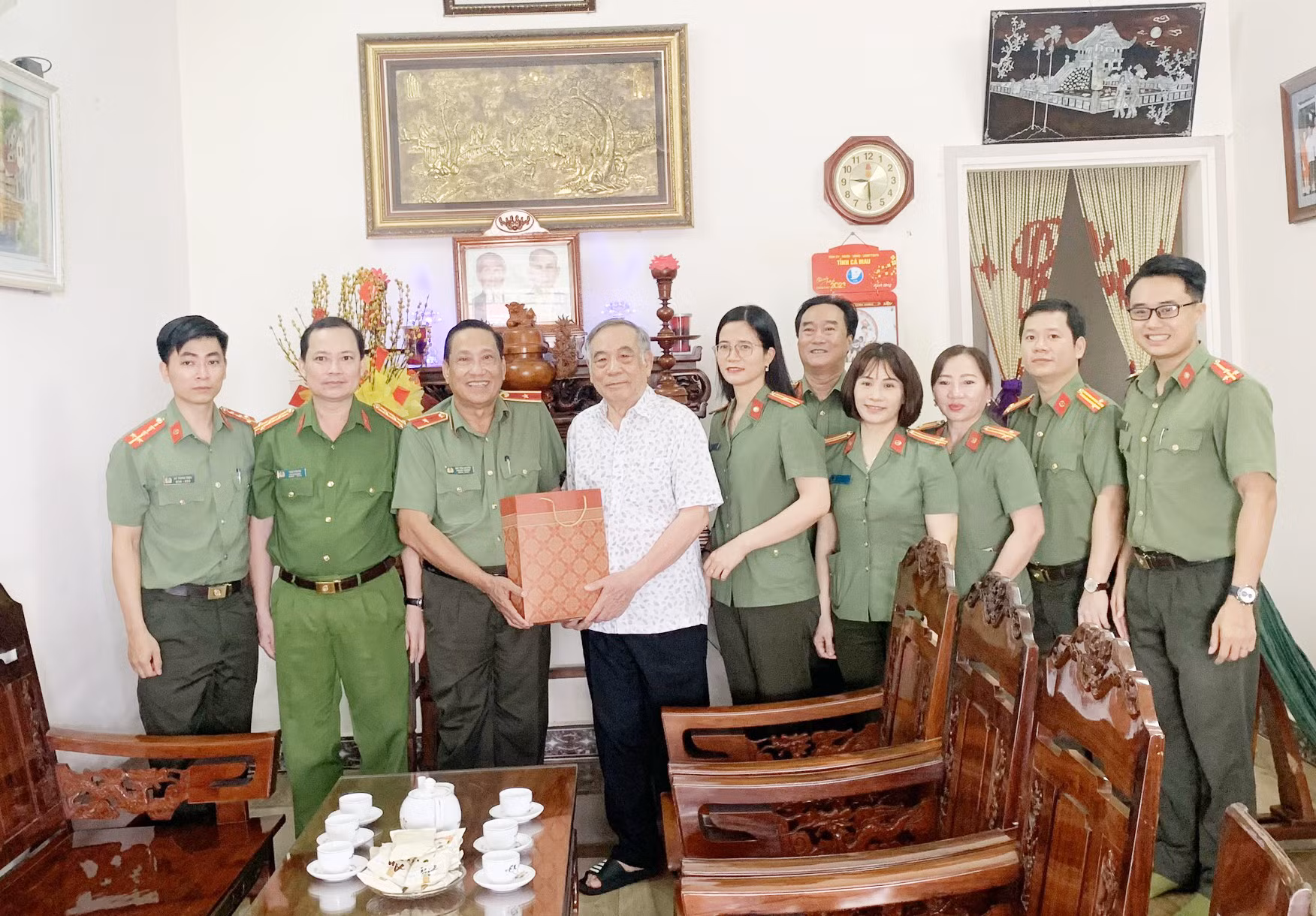 Cục Tổ chức cán bộ tổ chức hoạt động an sinh xã hội tại Cà Mau -0