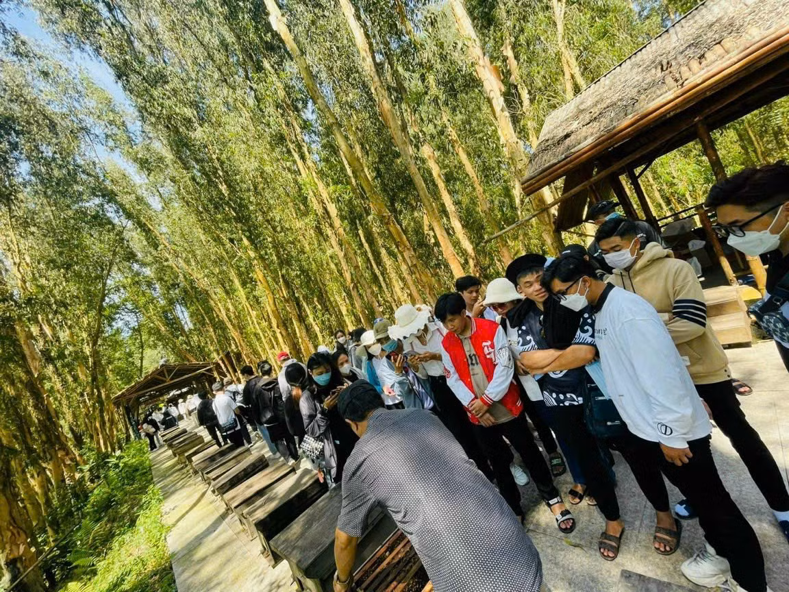 Trà Sư – điểm hút khách mùa lễ 30/4 -1/5 -0
