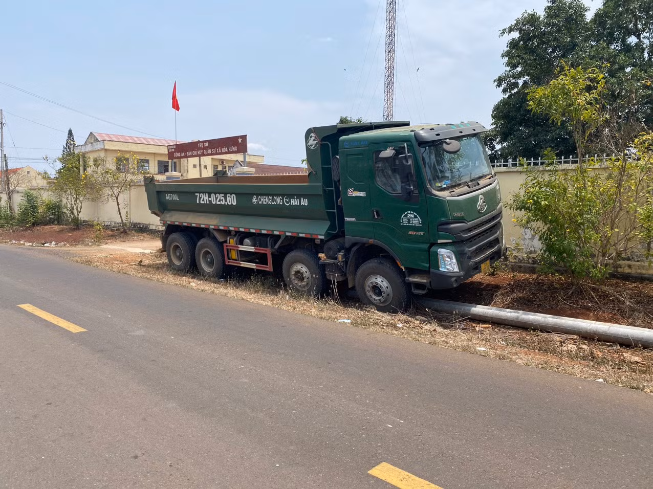 Phát hiện một công ty khai thác khoáng sản trái phép dưới lòng hồ sông Ray -0
